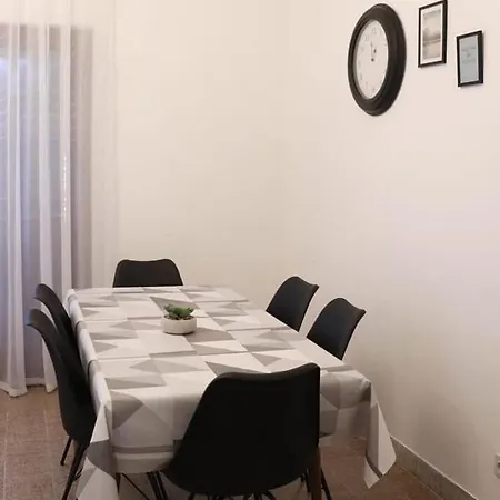 Simac Okrug Gornji Apartment Trogir