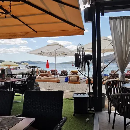 Simac Okrug Gornji Apartament *