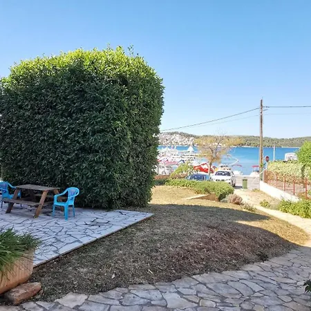 Διαμέρισμα Simac Okrug Gornji Τρογκίρ