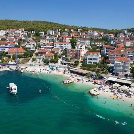 Simac Okrug Gornji Apartment *